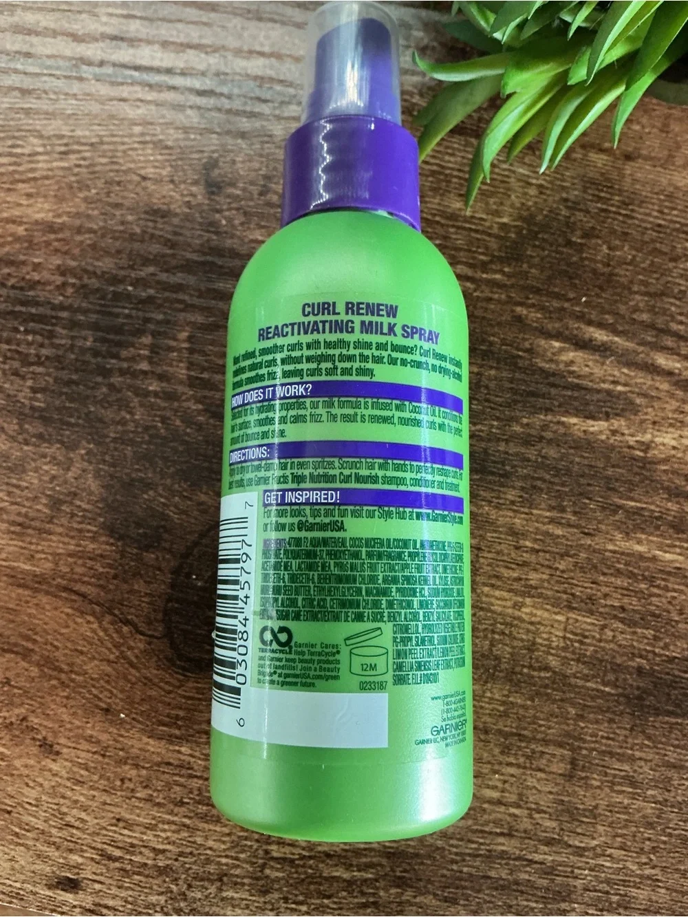 Garnier Fructis Style Curl Renew Reactivating Milk Spray - Green & Purple
